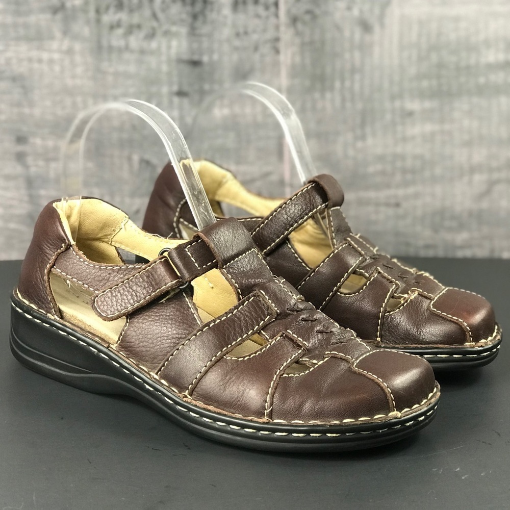 Woman’s PG Lite Brown Leather Sandals Size 38
